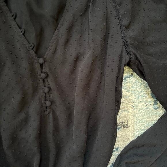 Abercrombie & Fitch Black Swiss Dot Chiffon
Sheer Balloon Sleeve Button Bodysuit - Picture 5 of 7